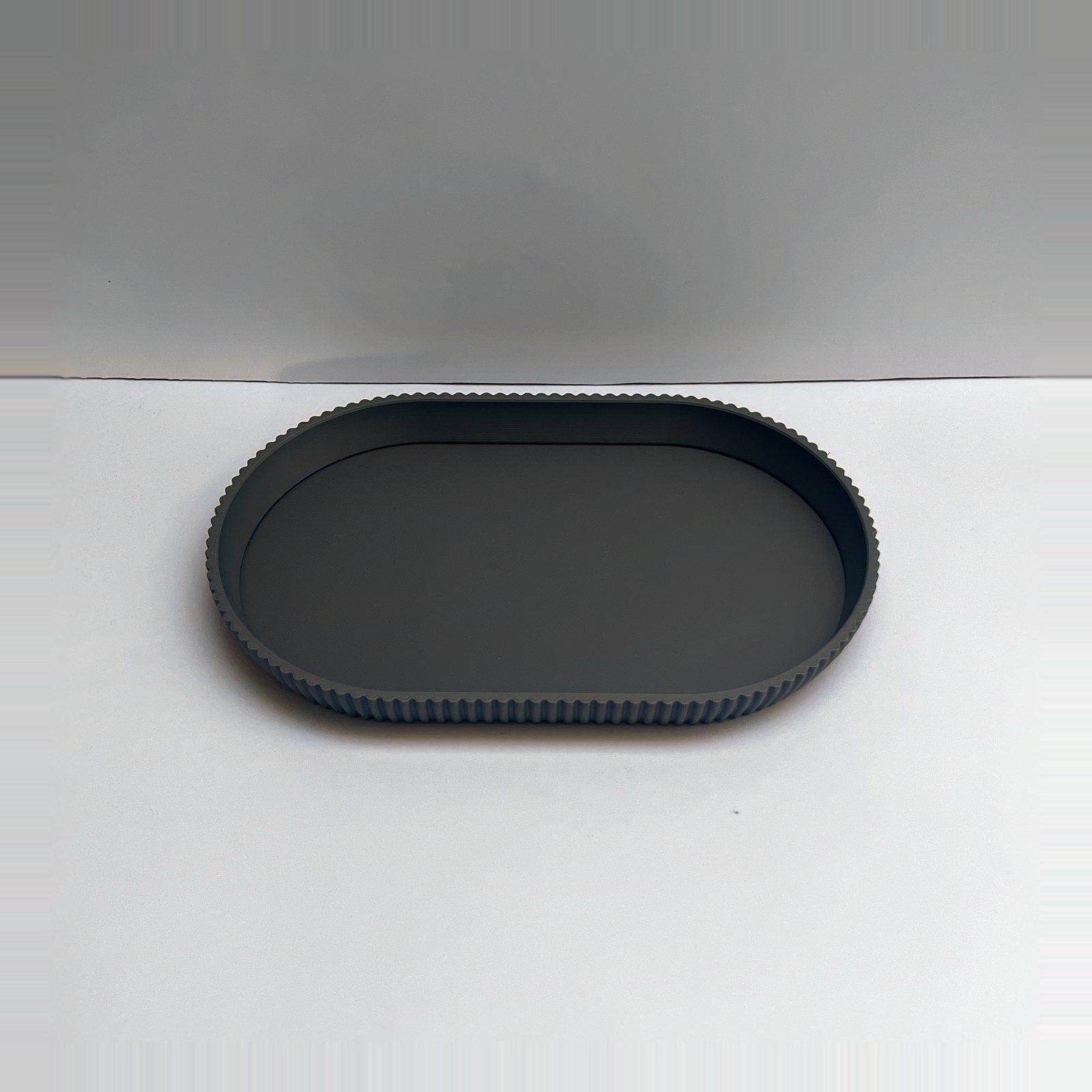 Geriffelte Schlüsselschale, fotografiert in der Werkstatt