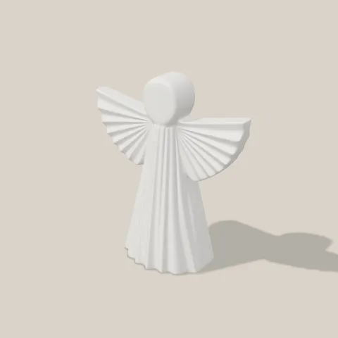 Weißer Engel mit gefaltetem Kleid und fächerförmigen Flügeln, am Computer aus der Druckdatei dargestellt